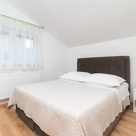 Apartman Karlo & Filip Sibenik